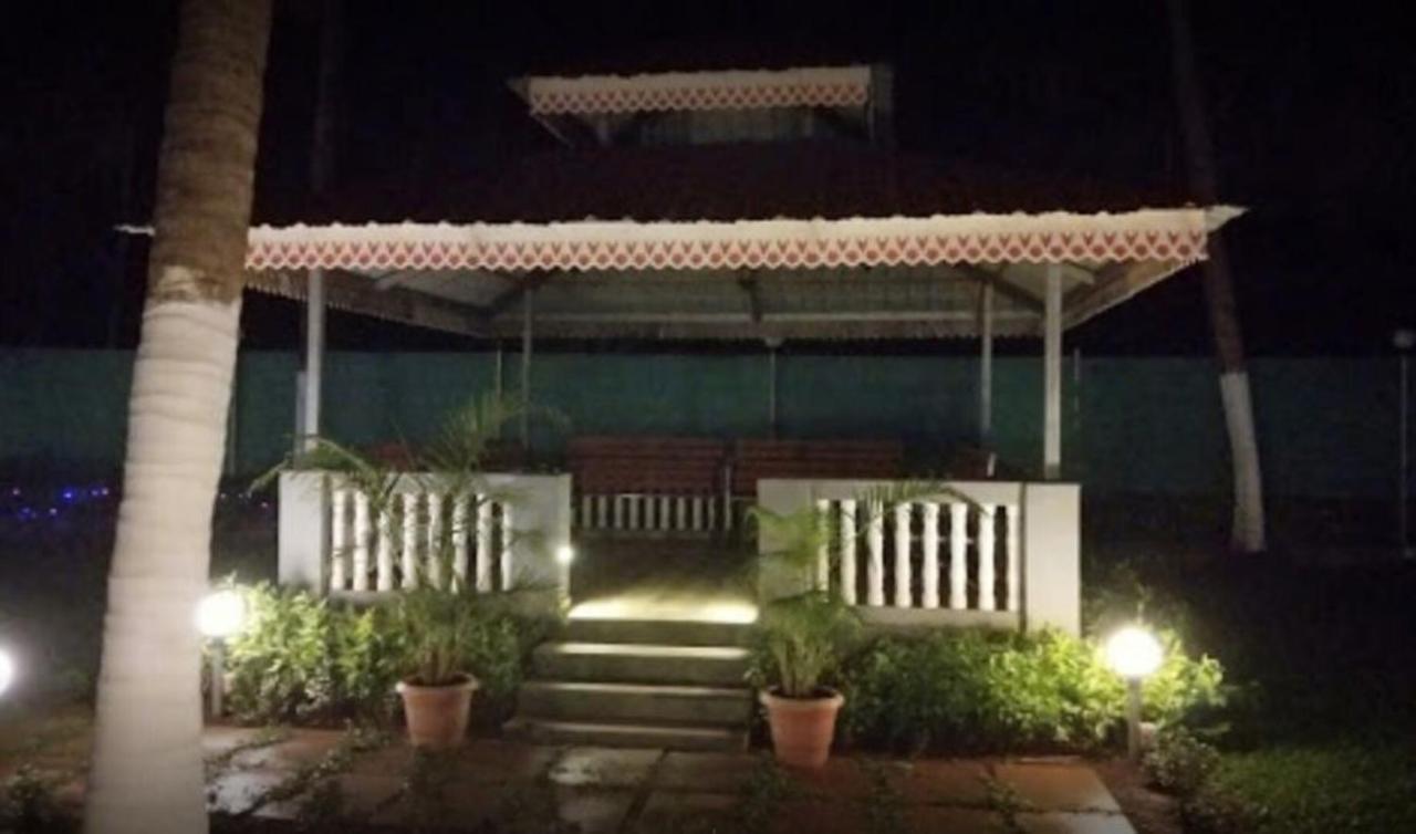 Madhuvan Farm Cottage Alībāg Exteriér fotografie